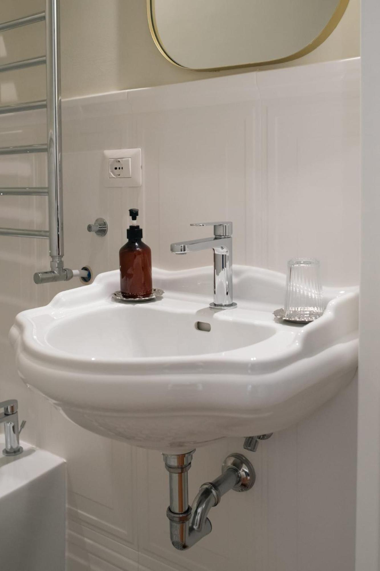 Residenza I Rioni Guesthouse Ρώμη Εξωτερικό φωτογραφία